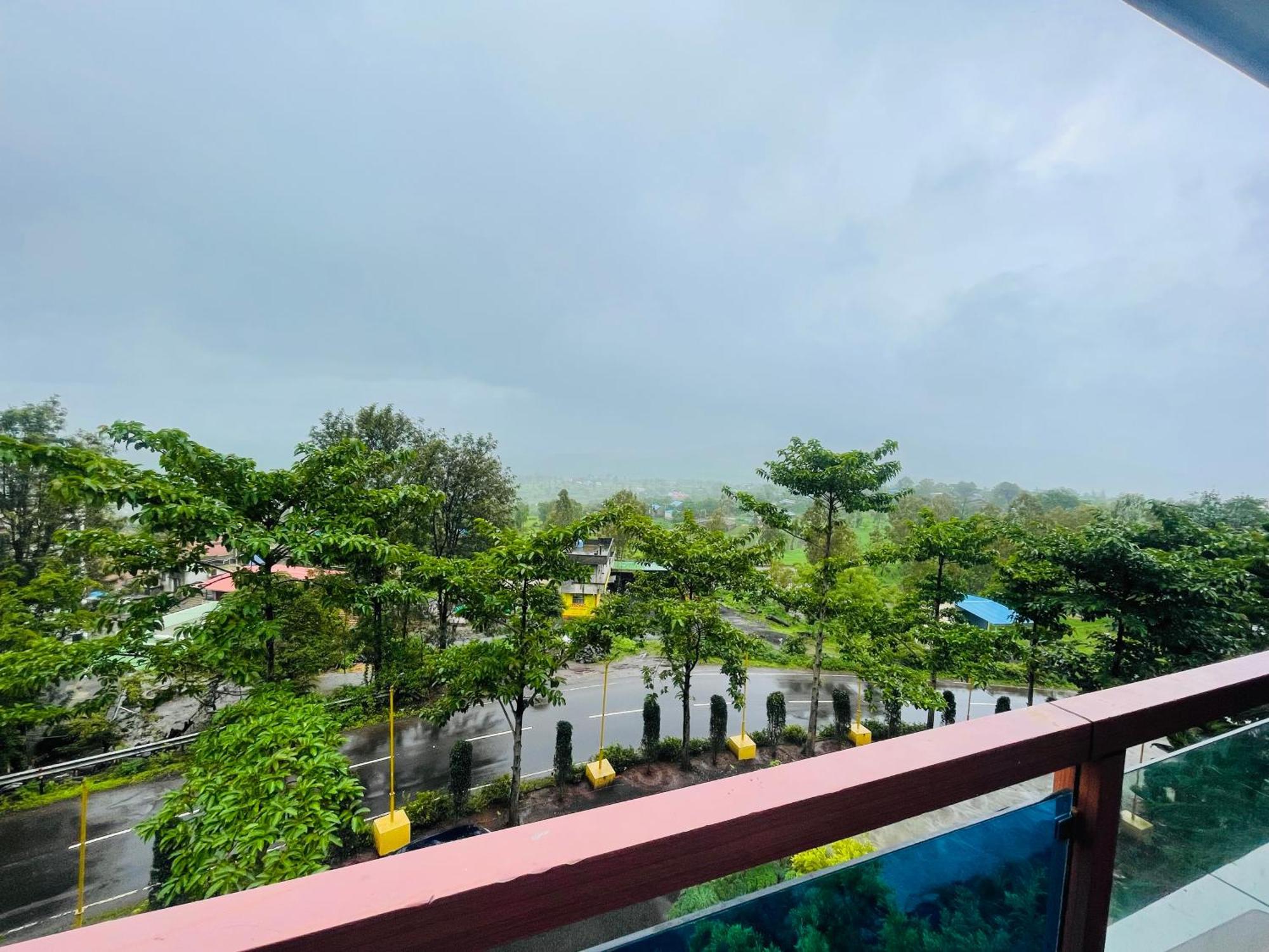 Natural Resort Panhāla Exterior foto